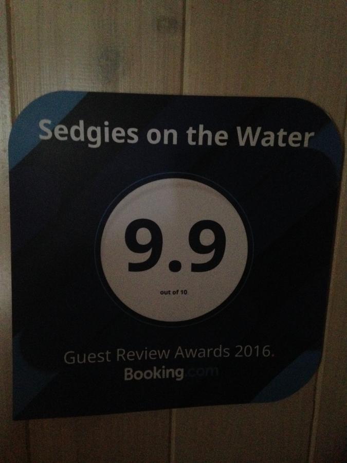 דירות סדג'פילד Sedgies On The Water מראה חיצוני תמונה
